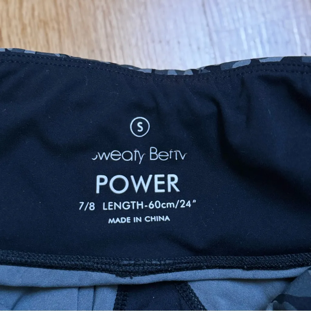 Sweaty Betty Power 7/8 Workout Leggings 24” Leopard Print Black Gray S GUC - Image 3