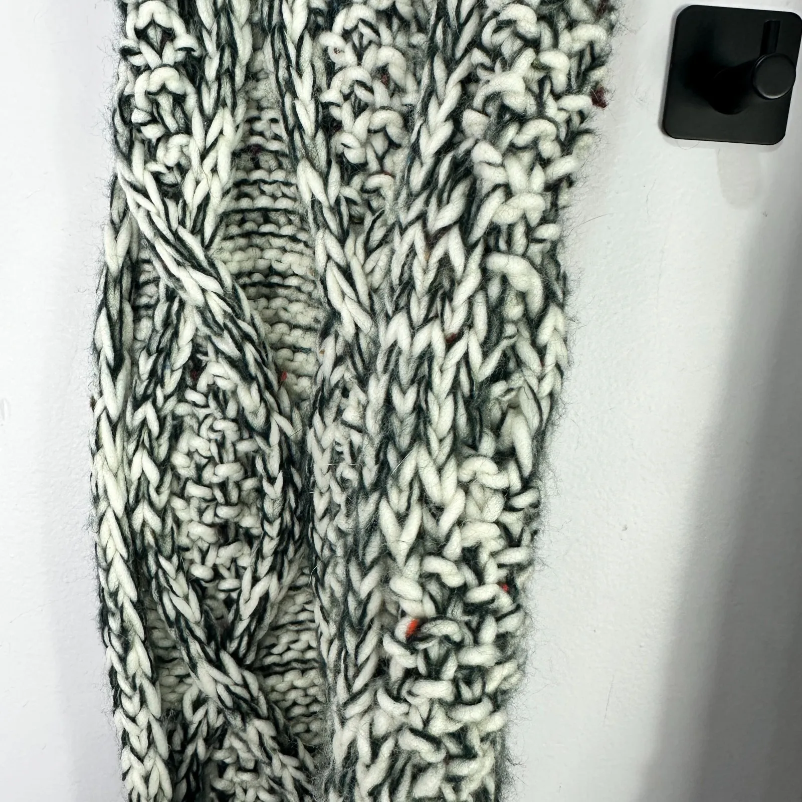 LOFT Chunky Knit Infinity Scarf Black Ivory Speckled Cozy Parisian Quiet Luxury - Image 4