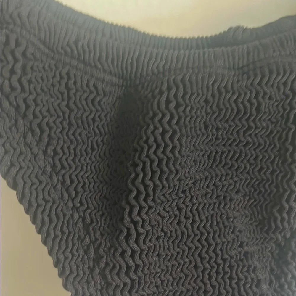 Kut Swim Stretchy Chic Crinkle Stretch Black Square Neck Bikini Set Size undefined - Image 4