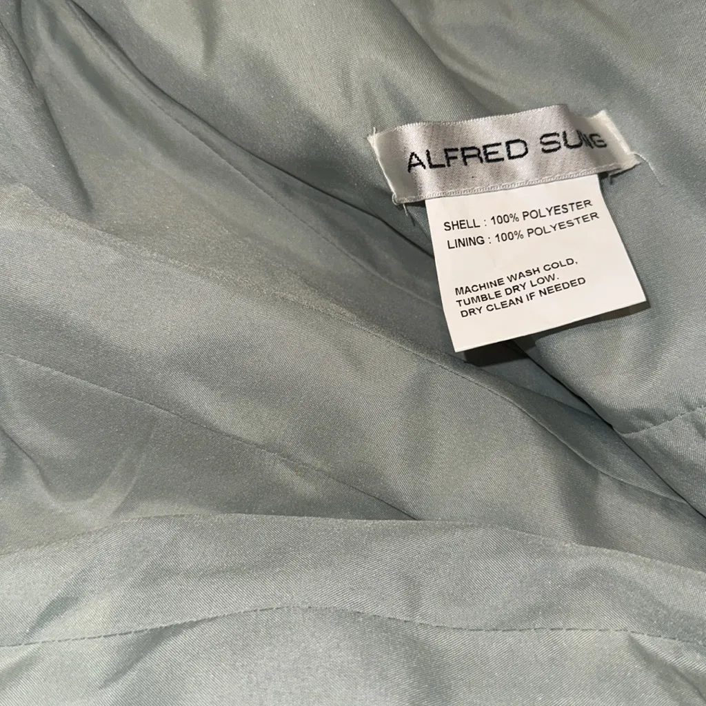 NEW Alfred Sung Off the Shoulder Bow Corset Satin
Trumpet Gown willow Sz 2 - Image 4