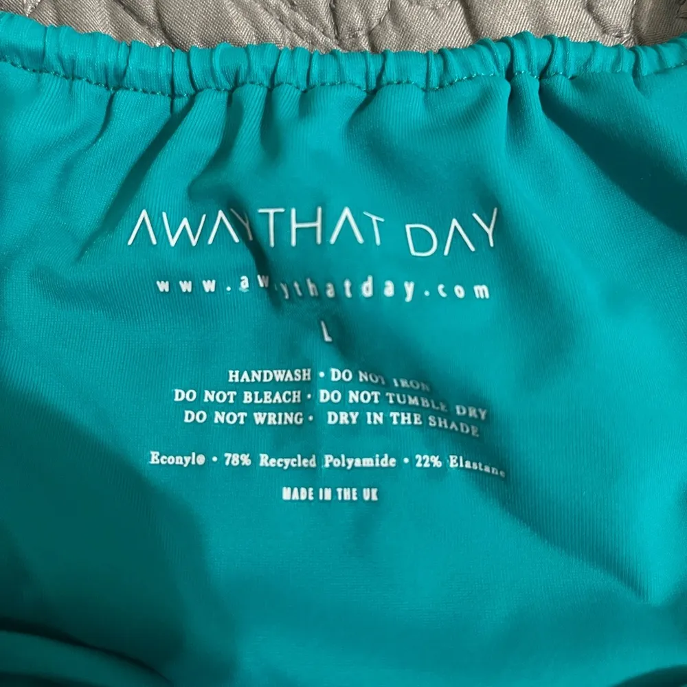 Away The Day Turquoise Bikini Size L - Image 4