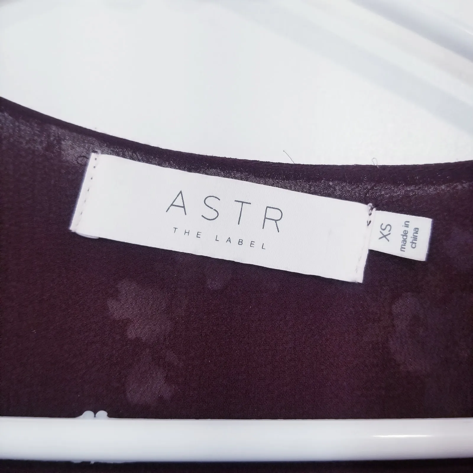 ASTR Floral V-Neck Maxi Dress Cinched Waist Ruched Long Sleeves Multicolor - Image 4