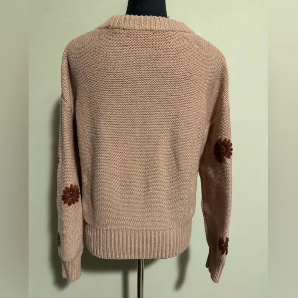 EUC Madewell Pink and Red Flower Embroidered Pullover Sweater size m *sold out* - Image 3