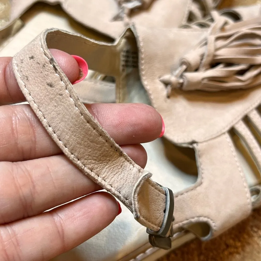 SEYCHELLES BEIGE FRINGE SANDAL TASSEL COUNTRY WESTERN SZ 10 LEATHER BOHO COMFORT - Image 6