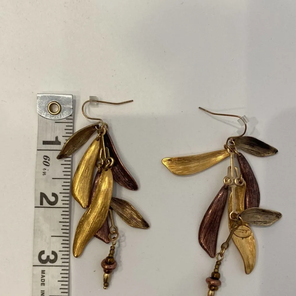 Chico’s Gold-Tone Metal Dangle Earrings Leaf-Like Beads EUC OS Hooks - Image 4