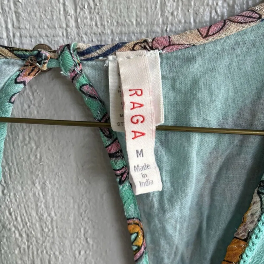 Anthro Raga Botanic Enchantment Long Sleeve Mini Dress Green Metallic Floral M‎ - Image 7