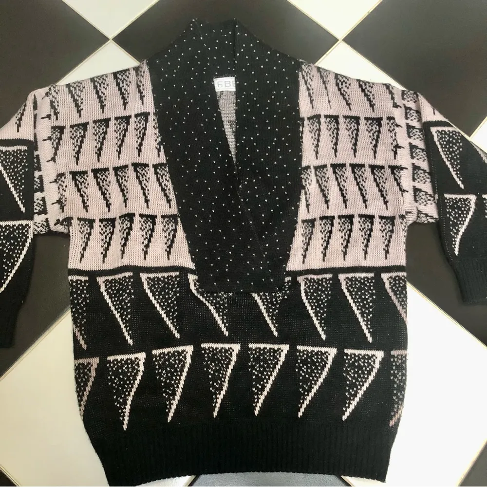 Vintage 80s 90s FaBE Shawl V - Image 6