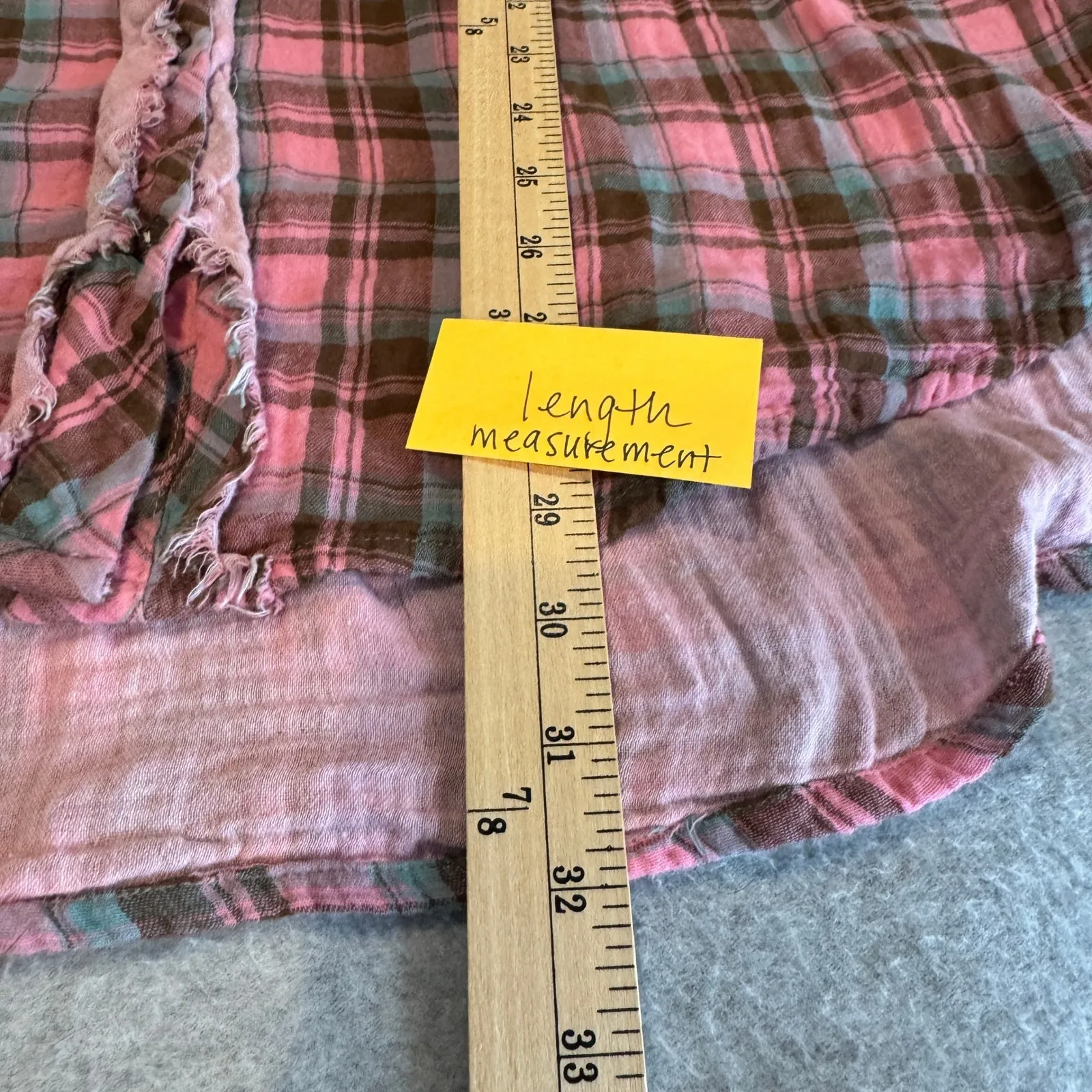 Davi & Dani Plaid Distressed Button Front Flannel Shirt Womens Small Pink Brown - Image 14