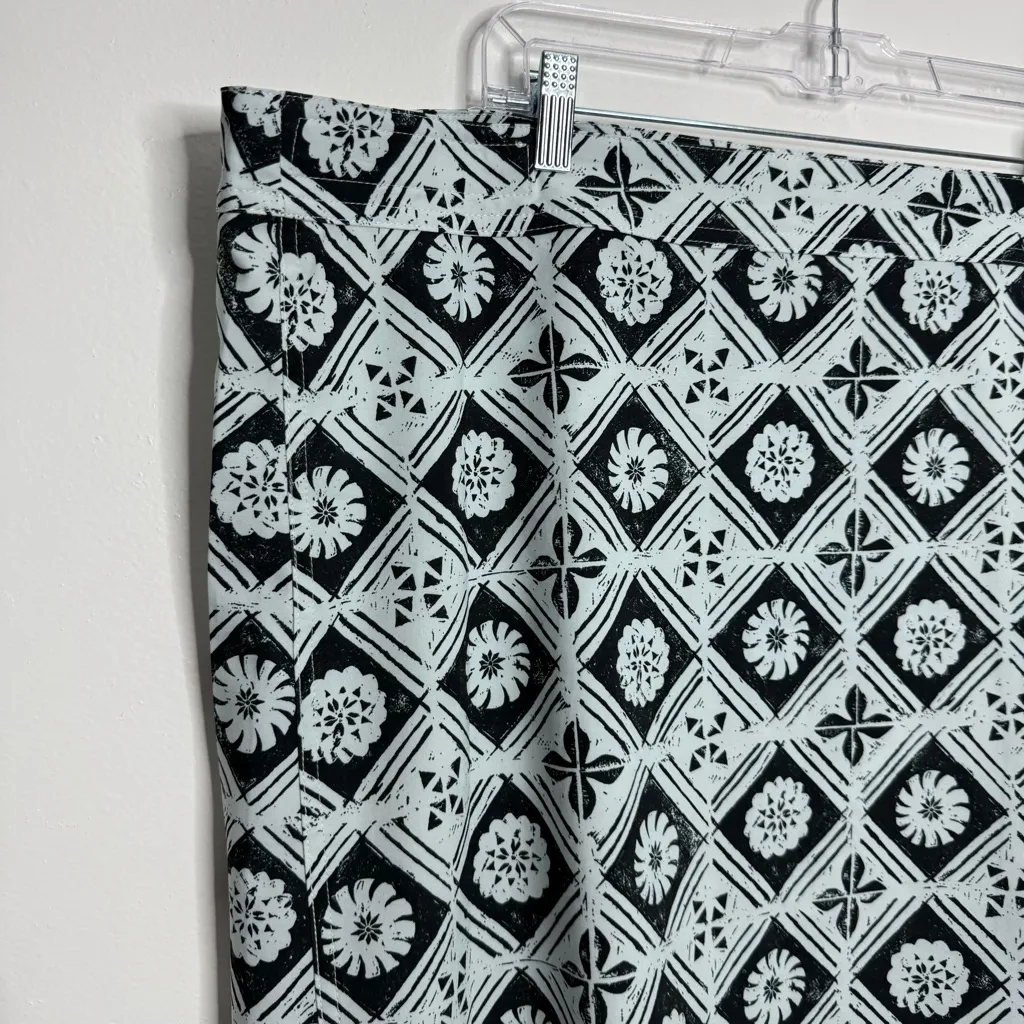 NWOT Rip Skirt Hawaii Mixed Blues Print Skirt Cover Up Adjustable‎ Swim Wrap XXL Blue - Image 6