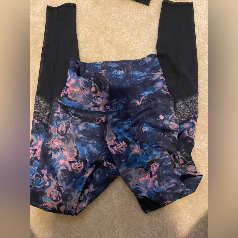 Lululemon Wunder Under Pant *Full-On Moody Mirage Bark Berry Deep Navy size 4 - Image 4