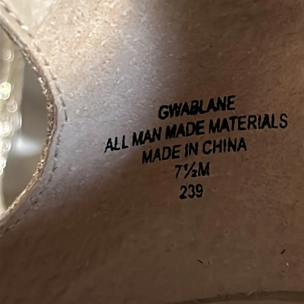 Guess Women’s Gold Glitter Strappy 4 1/2” Stiletto Formal Heels Prom Ready - Image 7