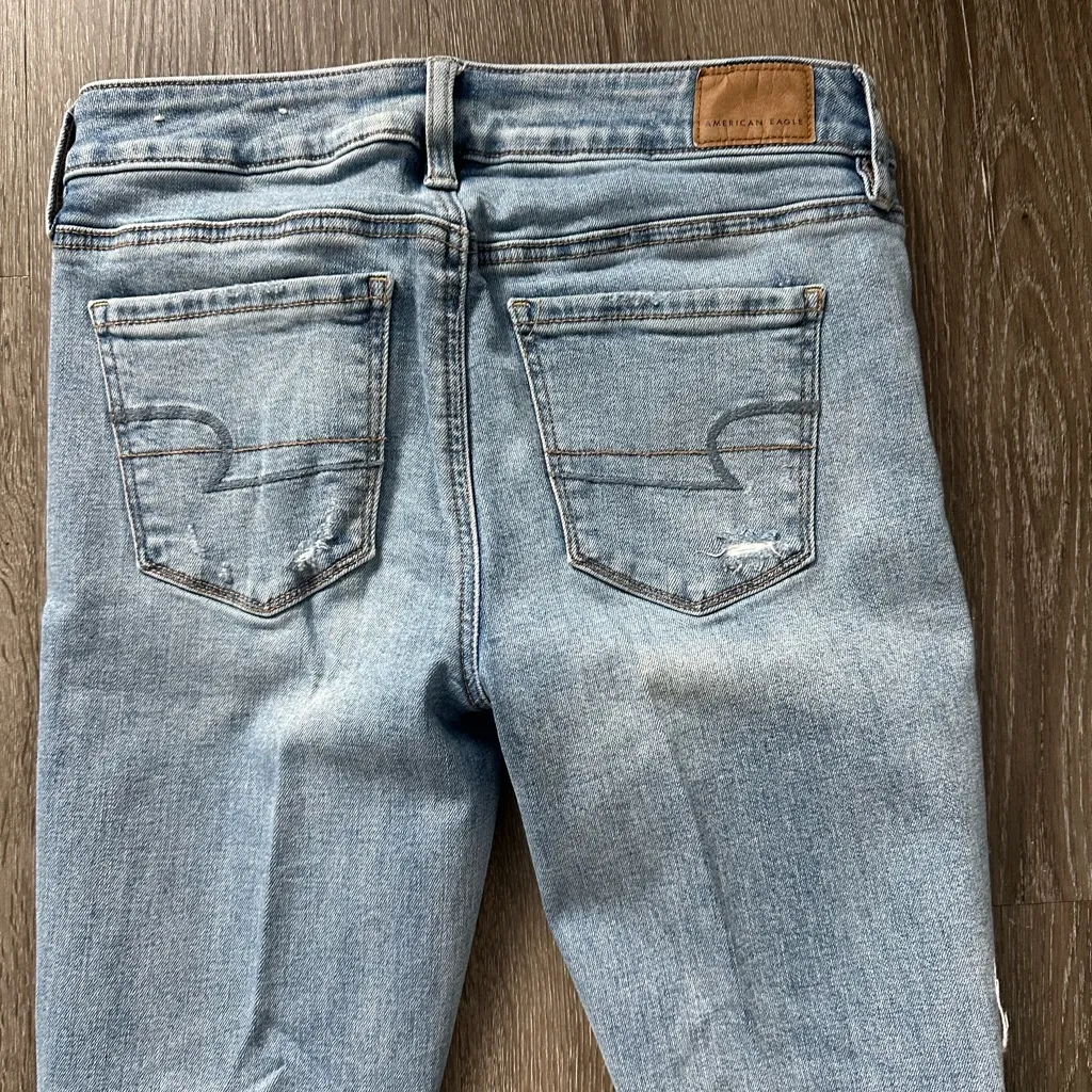 American Eagle Outfitters Light Blue Distressed Skinny Jeans - Image 4