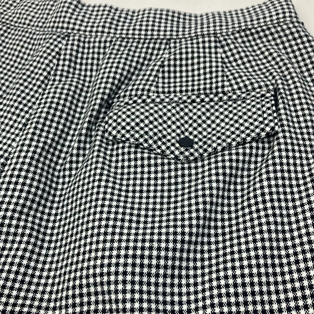 Liz Golf by Liz Claiborne black and white checkered high waisted golf shorts - Image 8