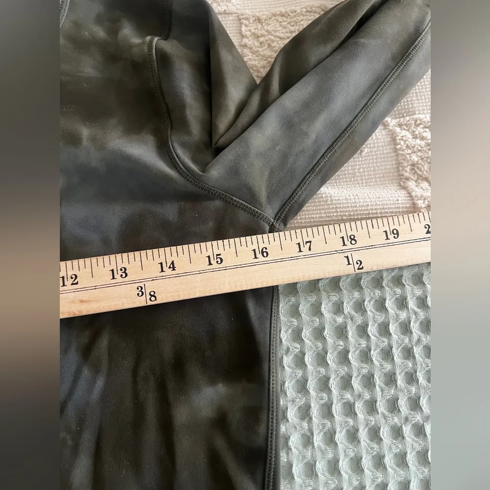 Lululemon Wunder Train Diamond Dye Long sleeve crop workout top - Image 2