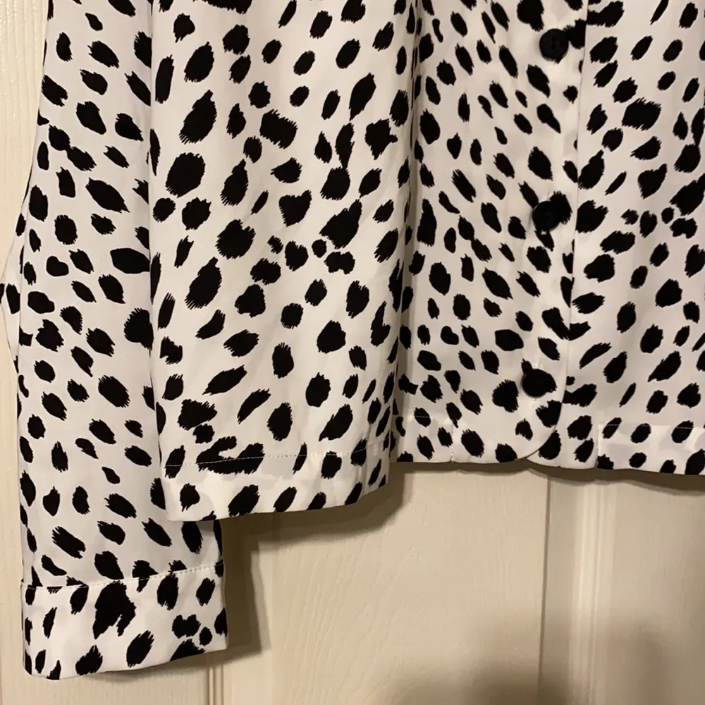 NWT  Dalmatian spotted button down blouse - Image 4