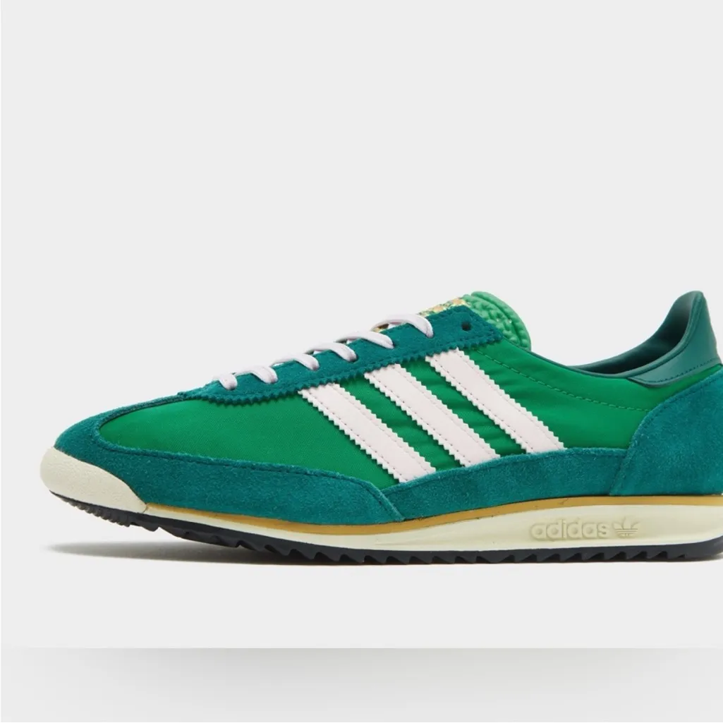 Adidas Women's SL 72 Sneakers Size 6 Green & Pink Like New - Image 3