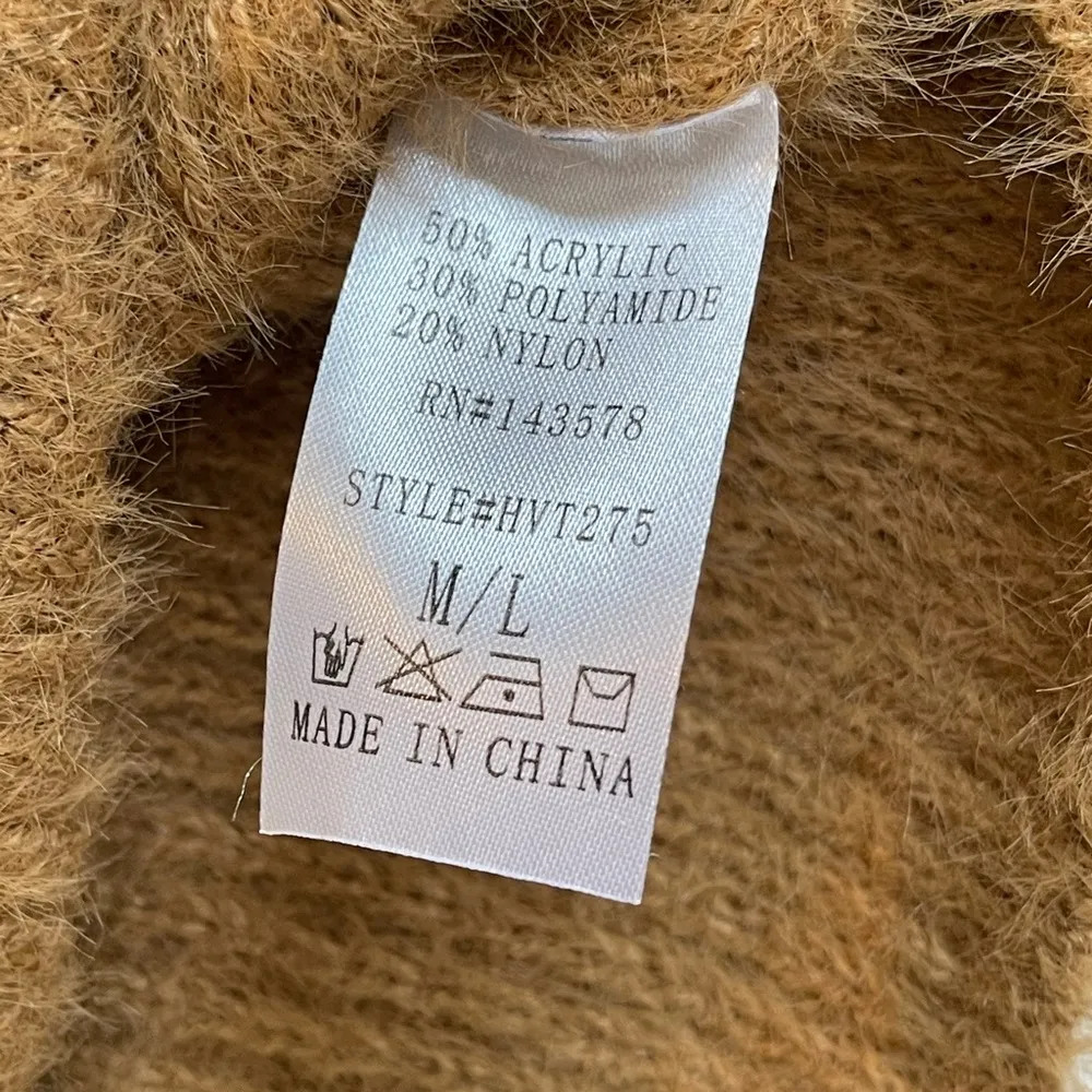 Cropped wide neck/off shoulder brown fuzzy sweater size M/L - Image 6