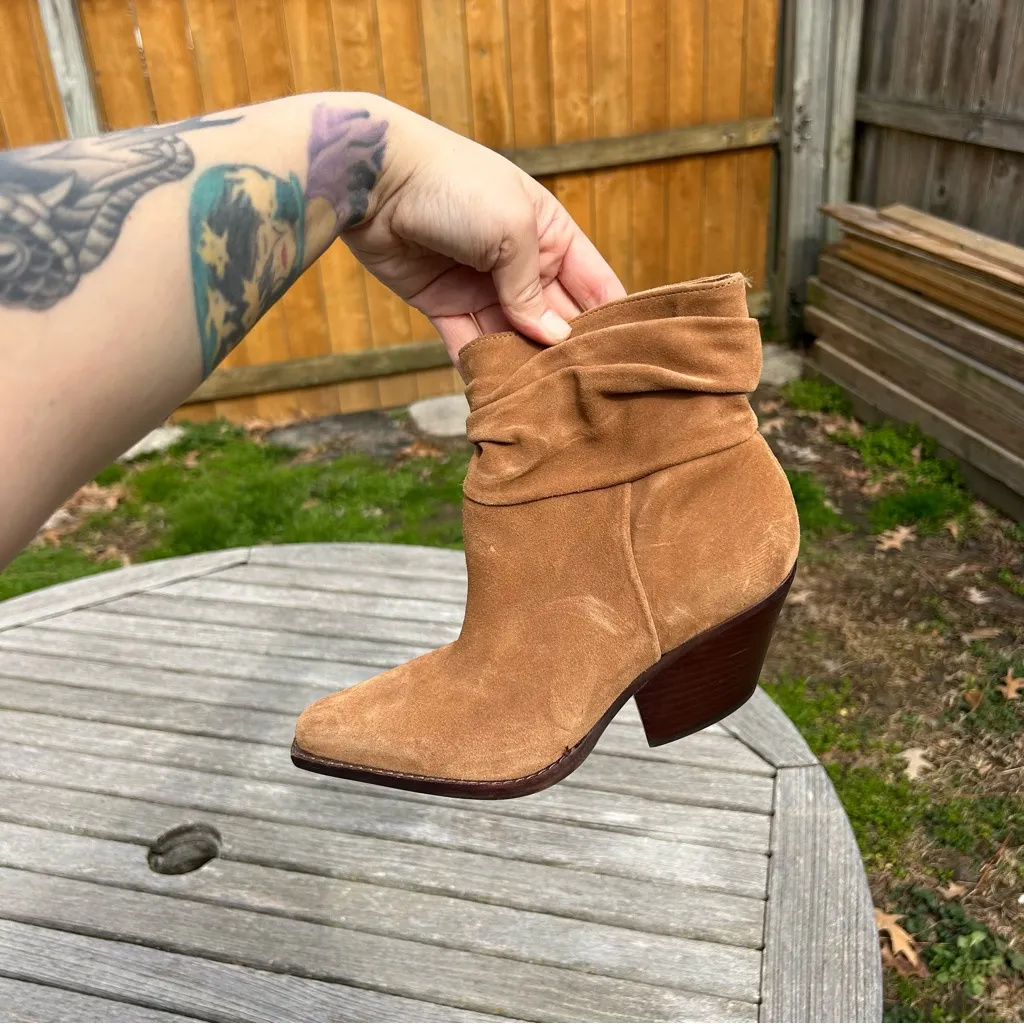 Vince Camuto Nerlinji Brown Suede‎ Bootie 5.5 - Image 11