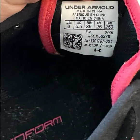 Under Armour Black Athletic‎ Shoes - Image 6