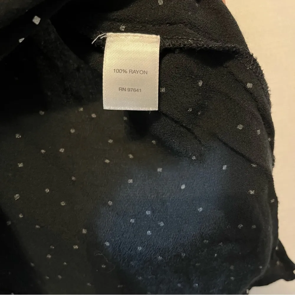 J. Jill Pleated White Square Polka Dot Button Down Shirt - Image 8