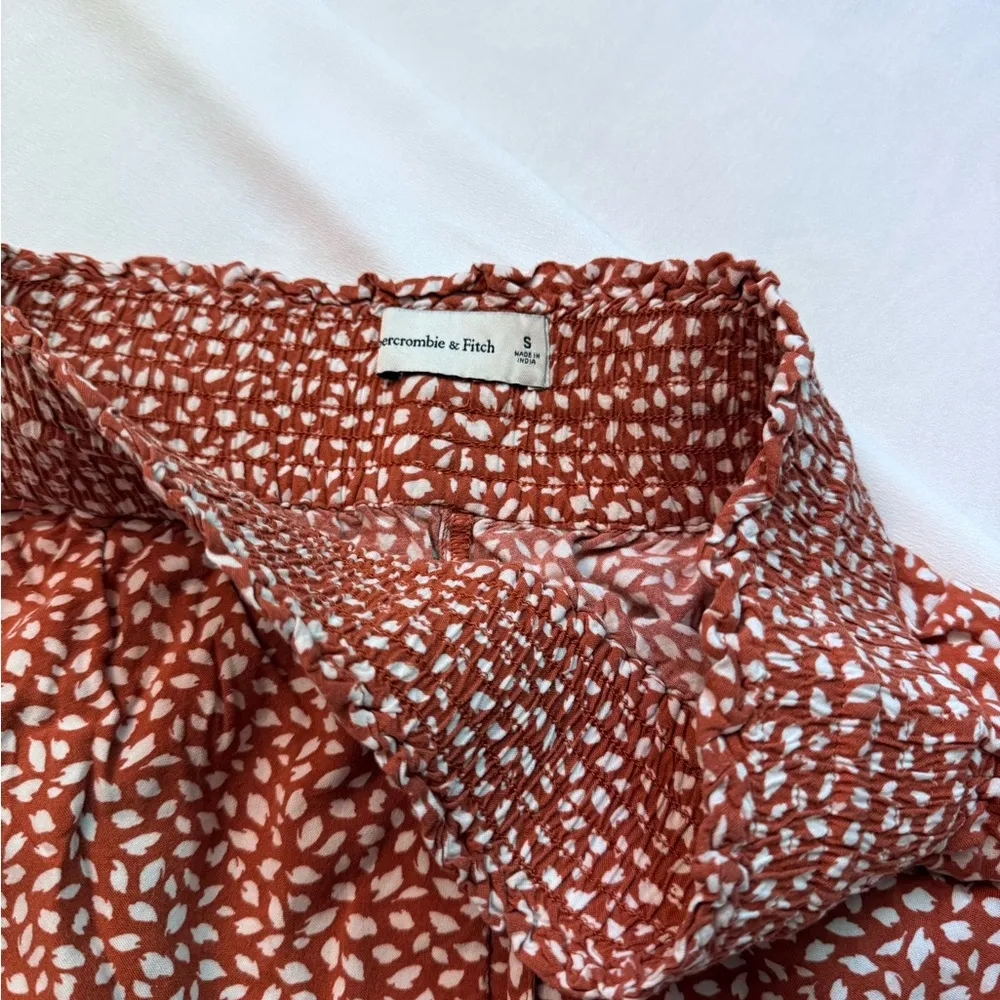 Abercrombie & Fitch Casual Shorts - Image 2