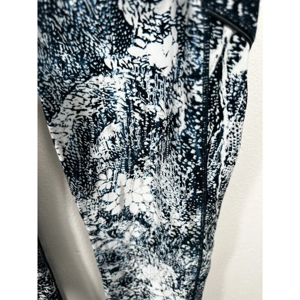 Lululemon Speed Up Tight *Full-On Luxtreme 28 Wildwood Green Multi Women Size 2 - Image 6