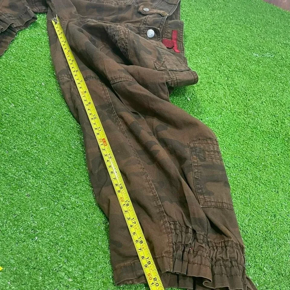 Vintage Y2K fire jeans Leila‎ Women's Size 7 Camo Gauchos Camo Capri Low Rise Green - Image 2