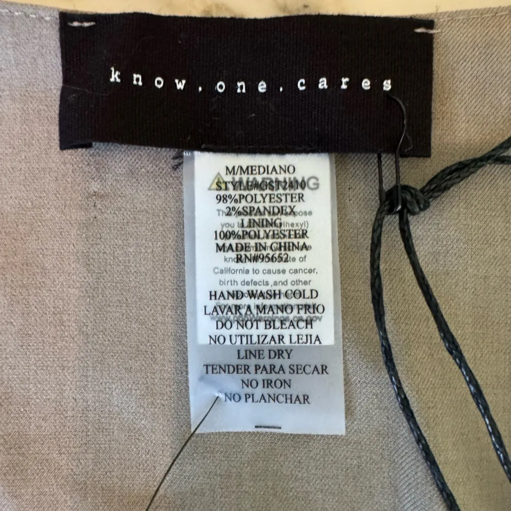 NWT Know One Cares Button Front Vest | Size M | Light Taupe | No Flower Pin - Image 6