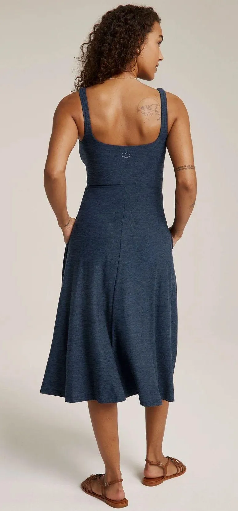 Featherweight At The Ready Square Neck Dress - Image 4