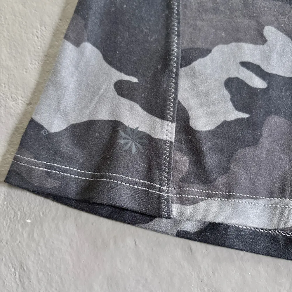 Athleta Limitless Camo Keyhole Racerback Workout Out Tank Top XS - Image 4