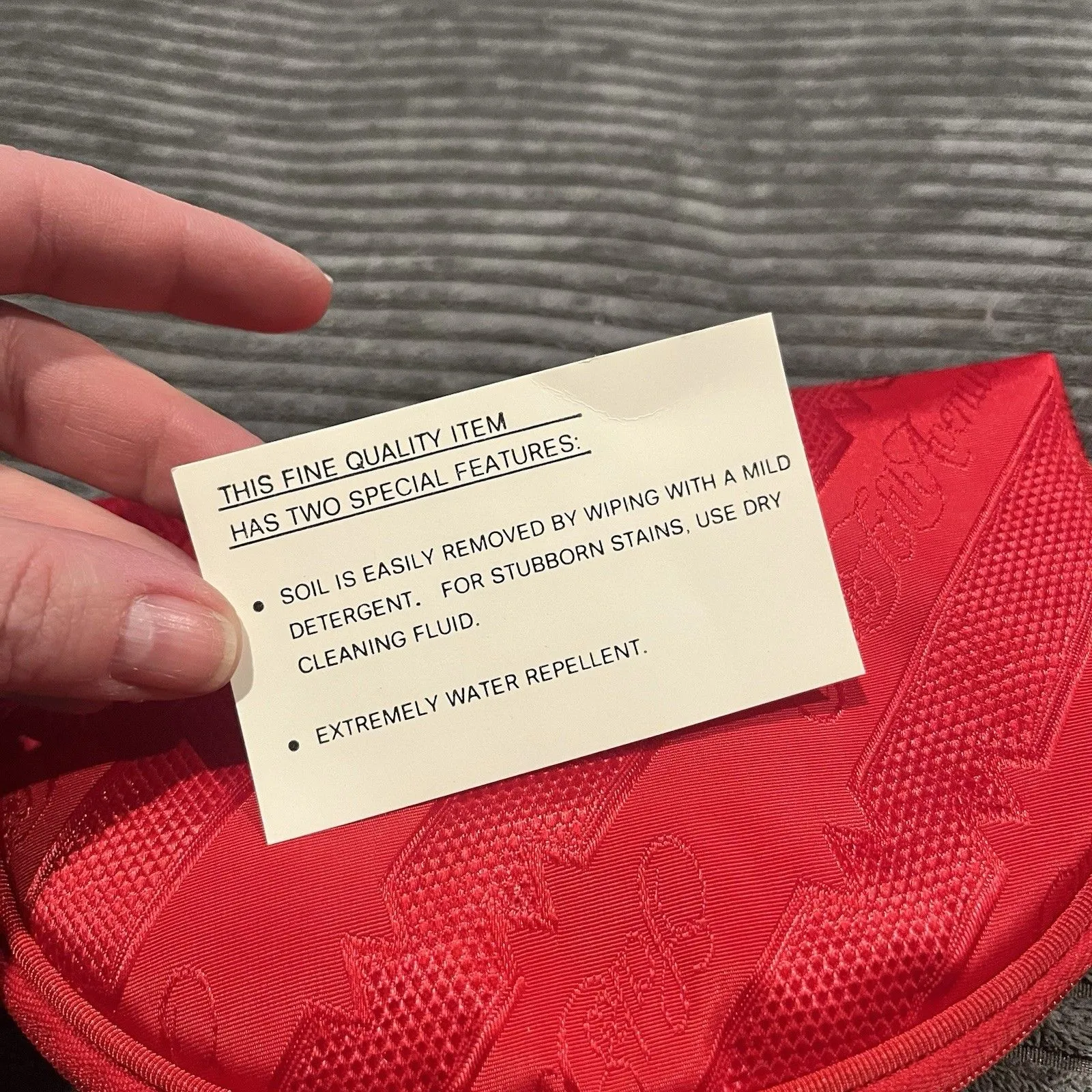 NWT Vintage Saks Fifth Avenue Red Make - Image 6