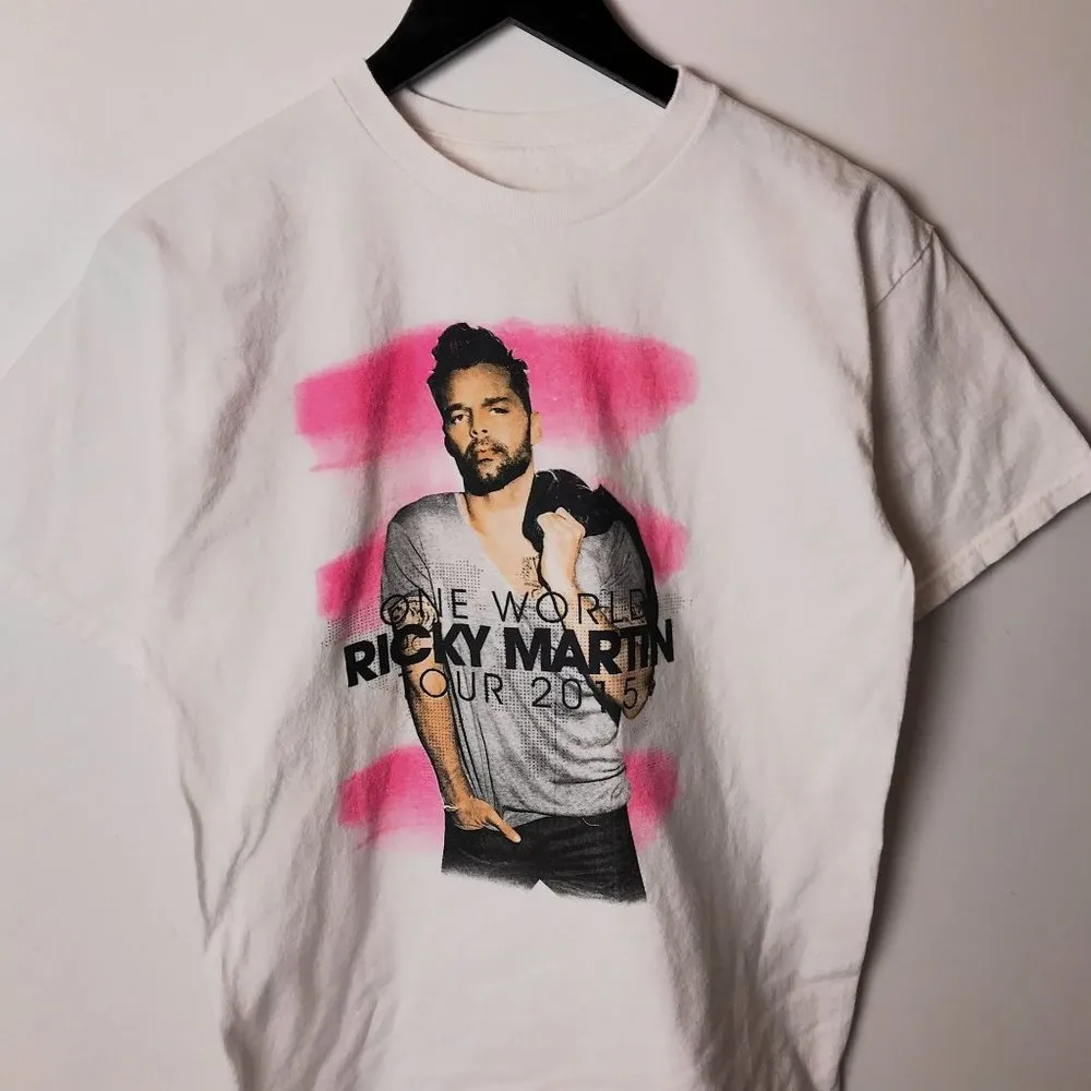 2015 One World Ricky Martin Tour T Shirt Artist Concert Graphic Tee M Size M - Image 5