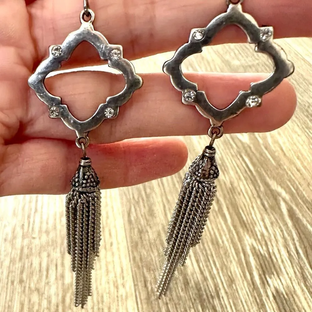 Chico’s long chain statement earrings - Image 5