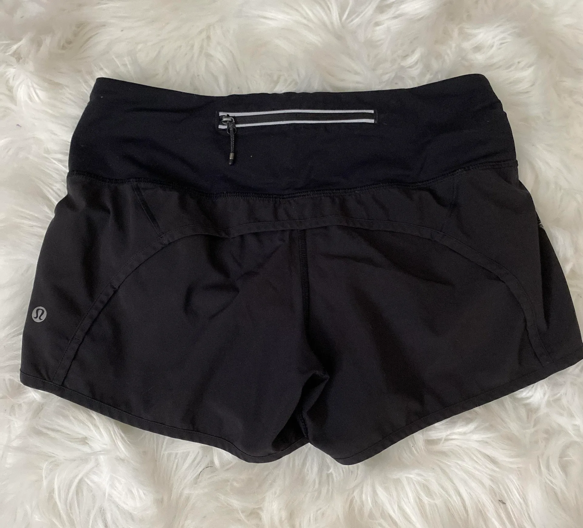 Lululemon Speed Up Shorts - Image 2