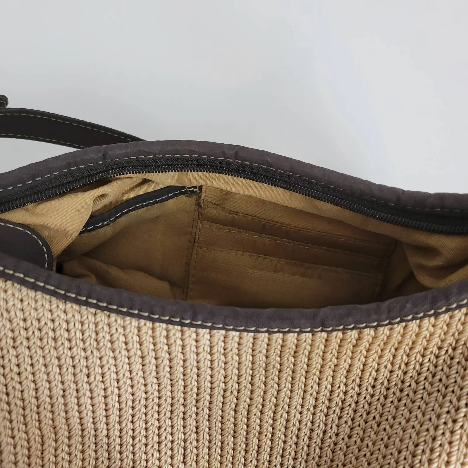 The Sak Womens Shoulder Bag One Size Brown Adjustable Strap Zip Closure Woven - Image 3