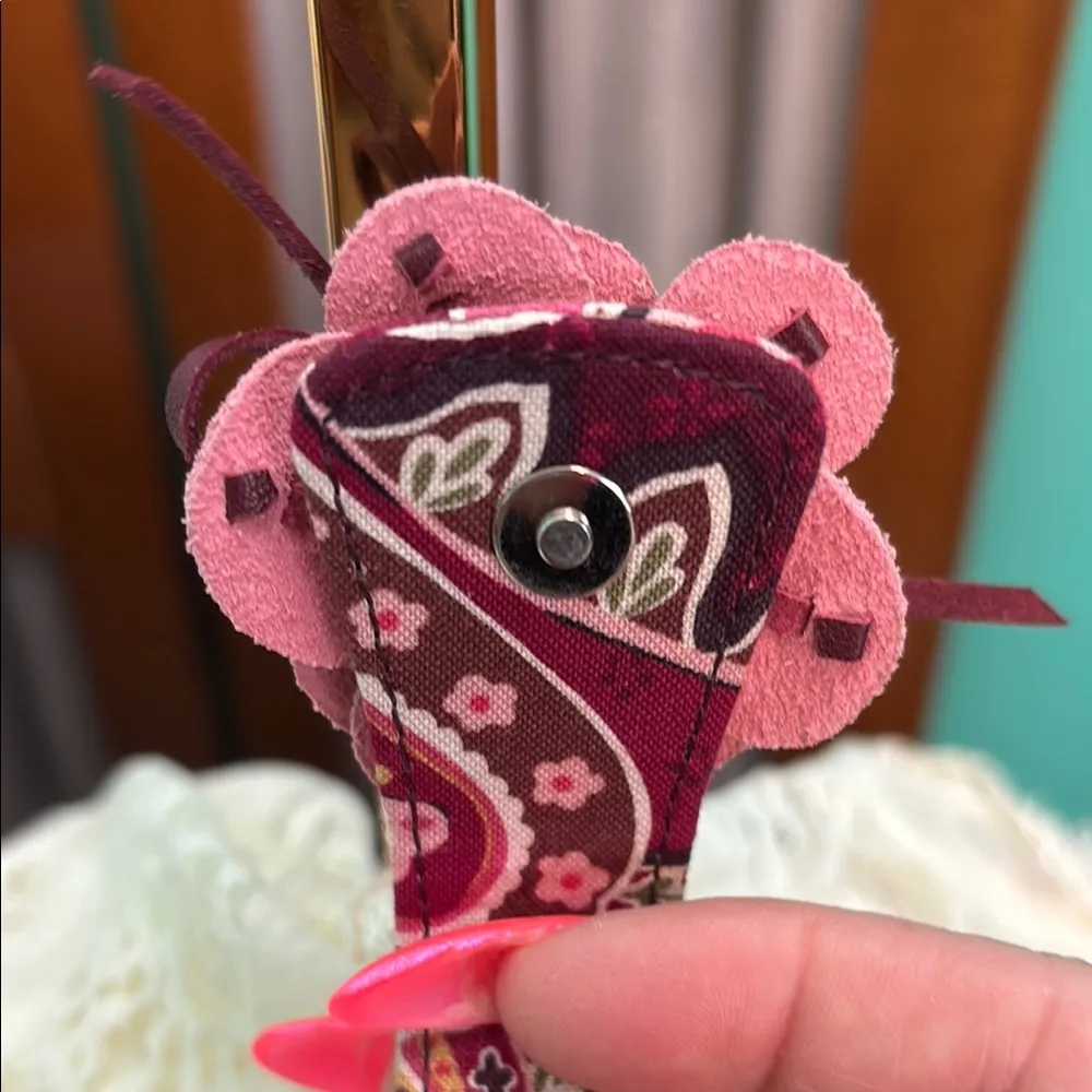 Vera Bradley Burgundy and Pink Phone Case - Image 3