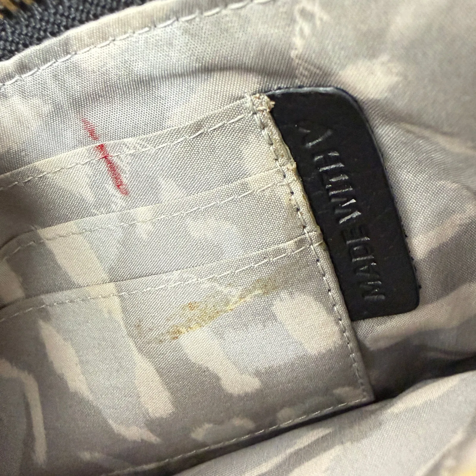 Aimee Kestenberg Phone Crossbody Bag Black Zip Wallet Cards Studded Gold Purse - Image 10