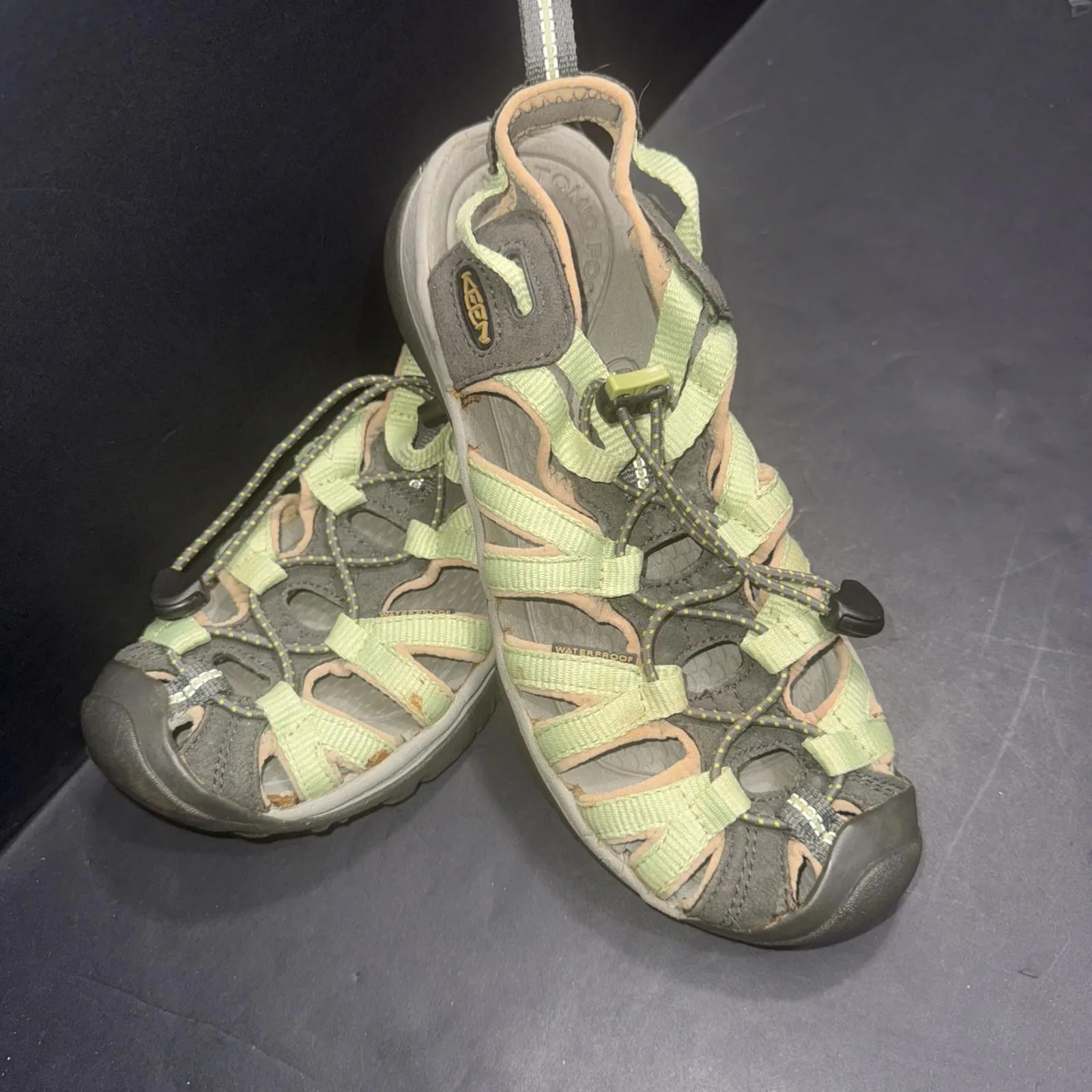 Keen Outdoor Waterproof Shoes Sandals Green Walking Fishing Hiking Womens 6.5 - Image 2