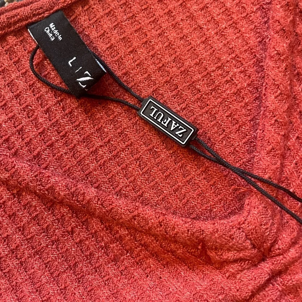 Crop Top NEW - Image 3