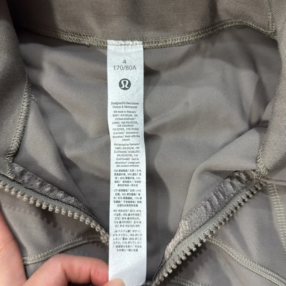 Lululemon NWOT  define jacket nulu CBND - Image 7