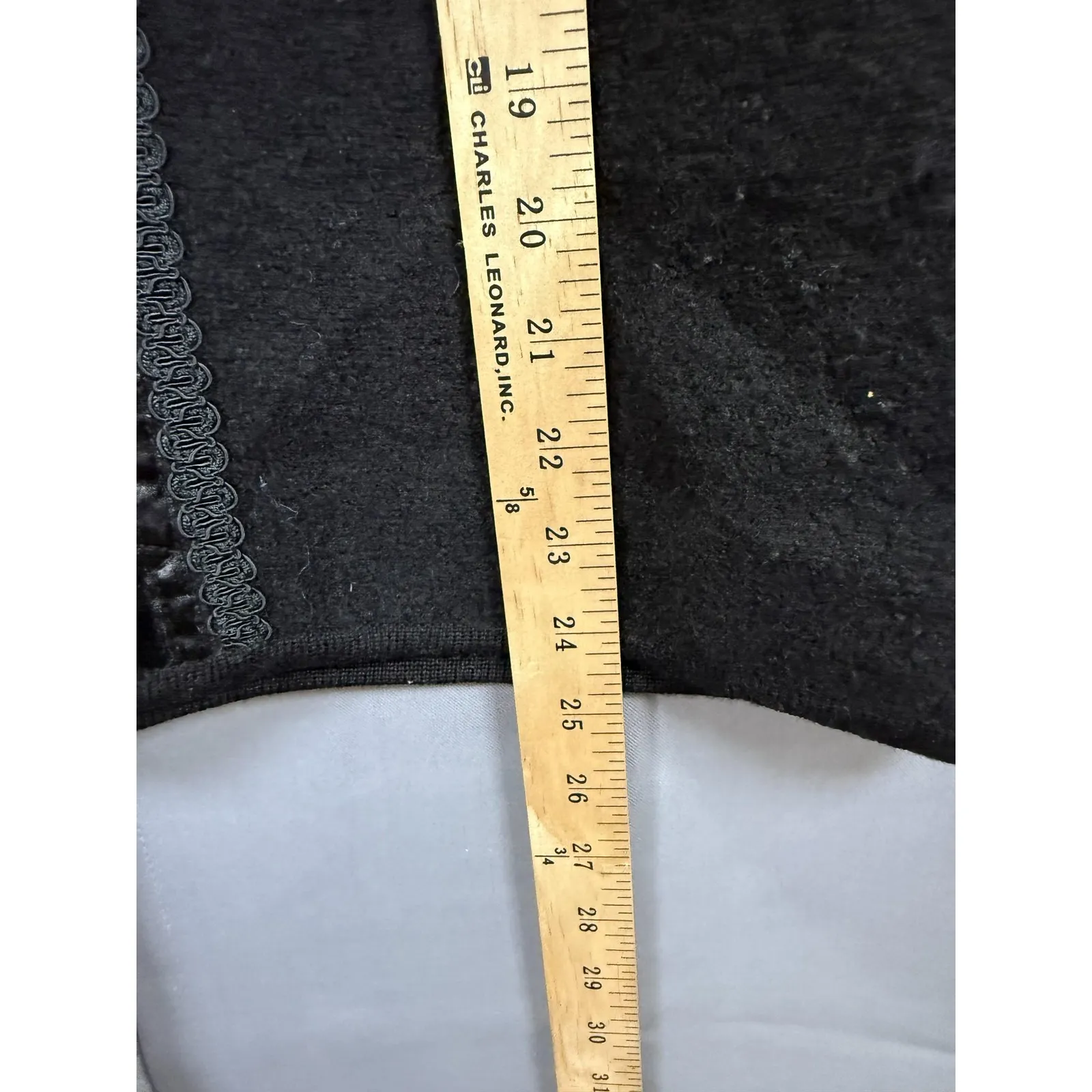 Tabi Vest Womens Large Black 100% Wool Zip Front Velvet Trim Embroidered‎ Collar - Image 6