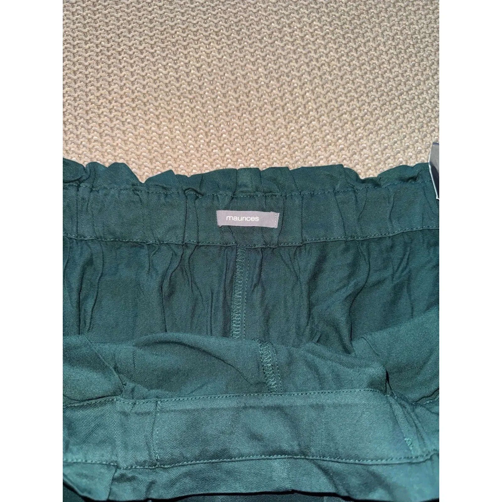 Maurices Womens Paperbag Shorts Green‎ Elastic Waist Flowy Loose Pockets Sz XL - Image 4