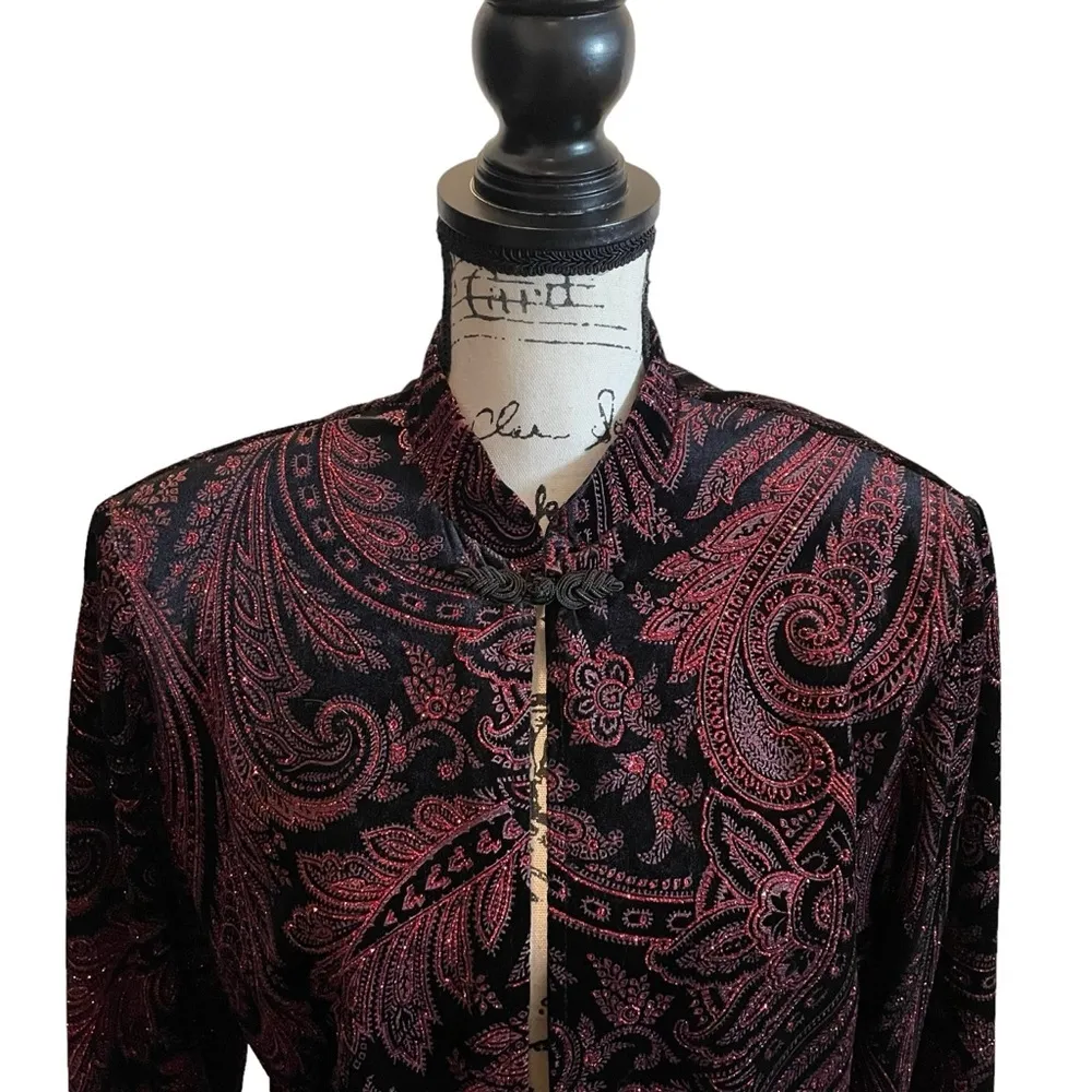 Sheri Martin Velvet Floral Jacket Black red Size 12 Vintage Bling Floral - Image 2