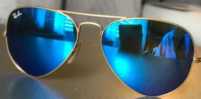 Ray-Ban Aviator Sunglasses - Image 2