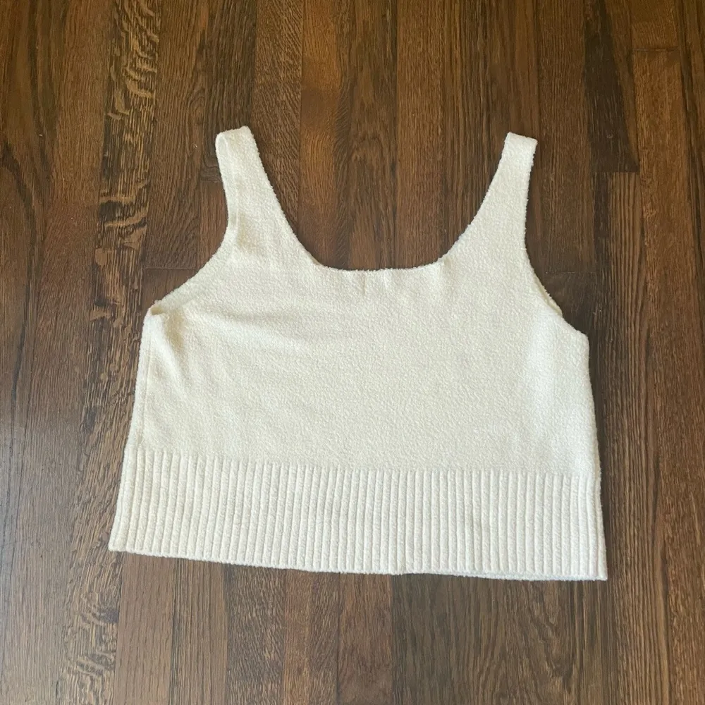 A new day v neck white sweater tank - Image 4