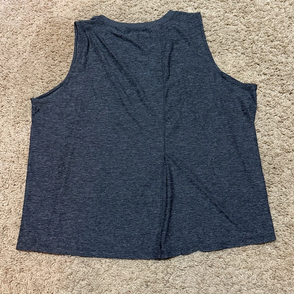 Eddie Bauer Women's Charcoal Muscle Tee - Image 3