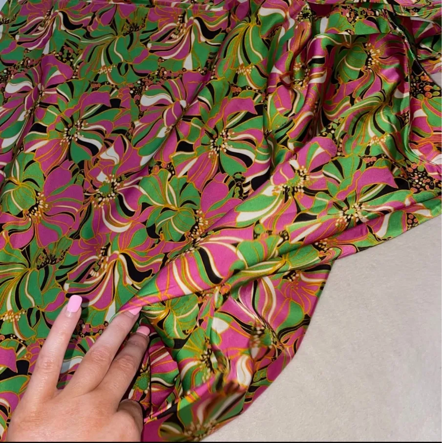 NWT ISH Boutique Strapless Silk Romper size Small - Image 6