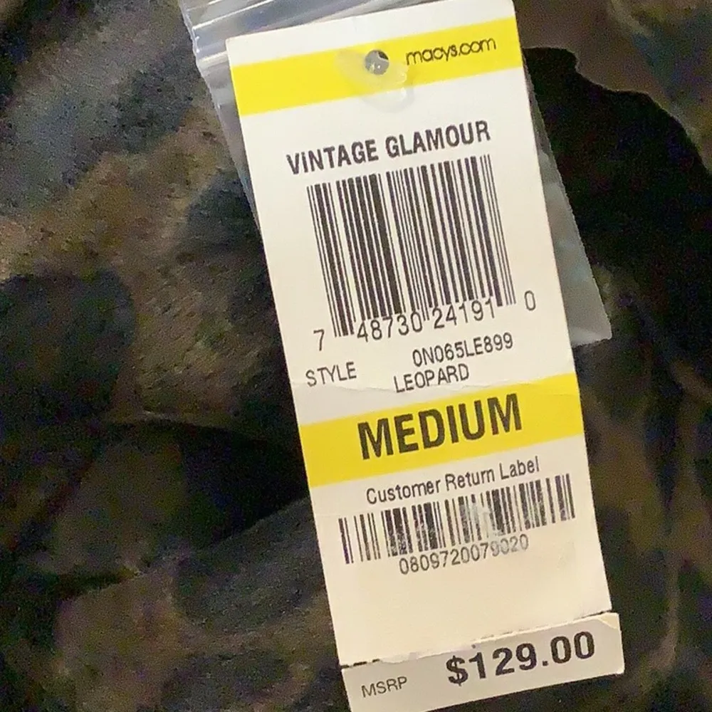 INC International Concepts Size Medium Leopard Faux Fur Shell Crop Jacket. New Brown - Image 10