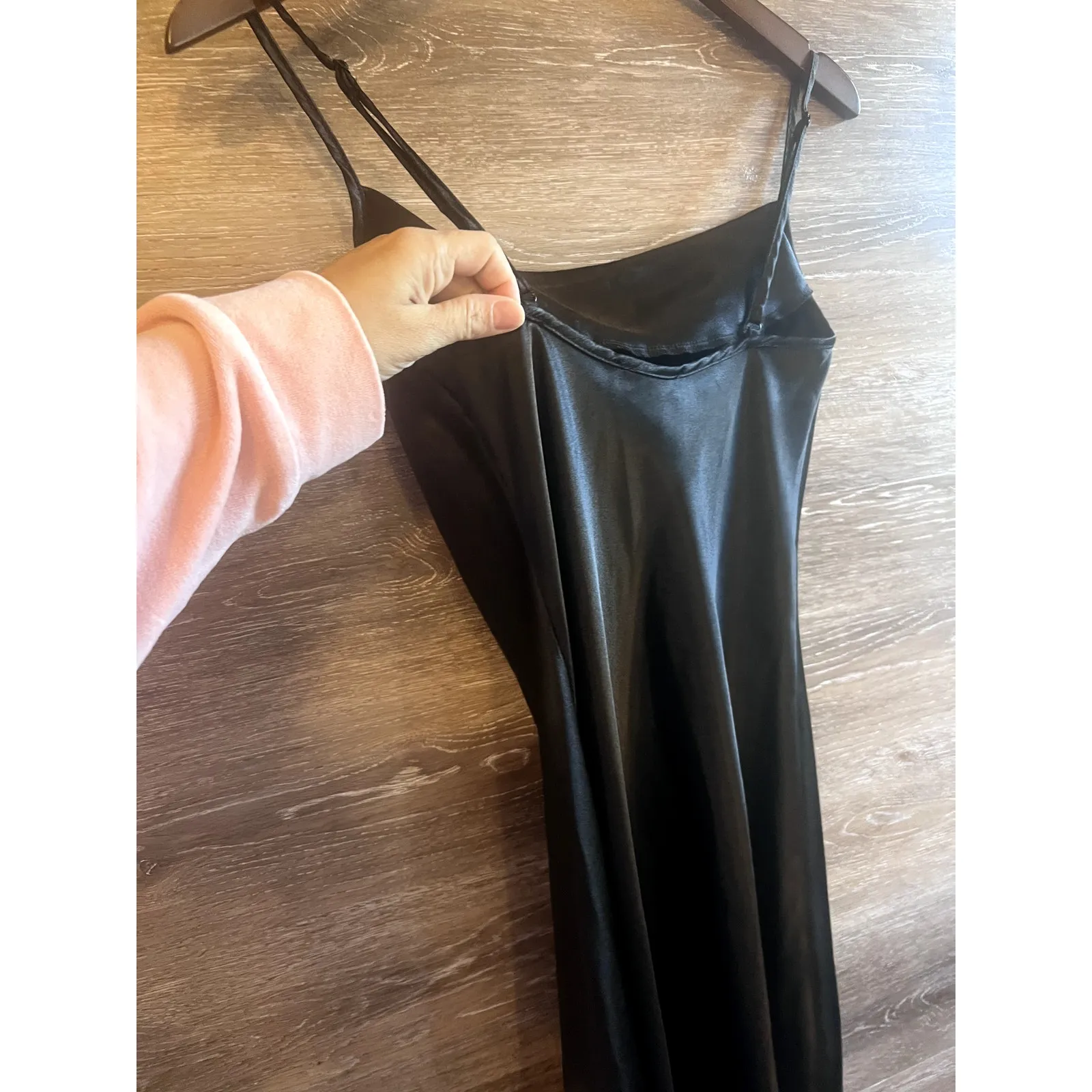 Bebe Slip dress black Stain Cowl Neck Size XS Vintage - Image 6