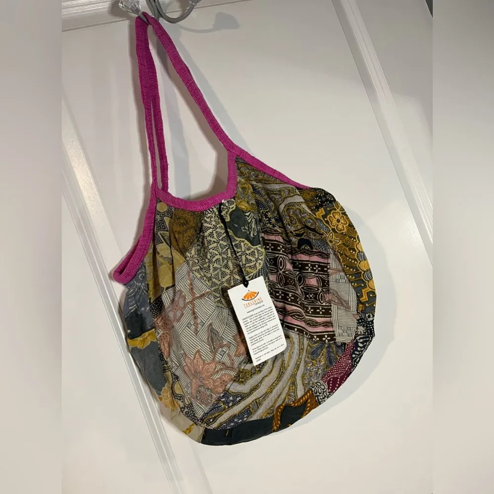 NWT Tangerine Temple Mixed Fabric Patched Boho Shoulder Mini Bag - Image 2